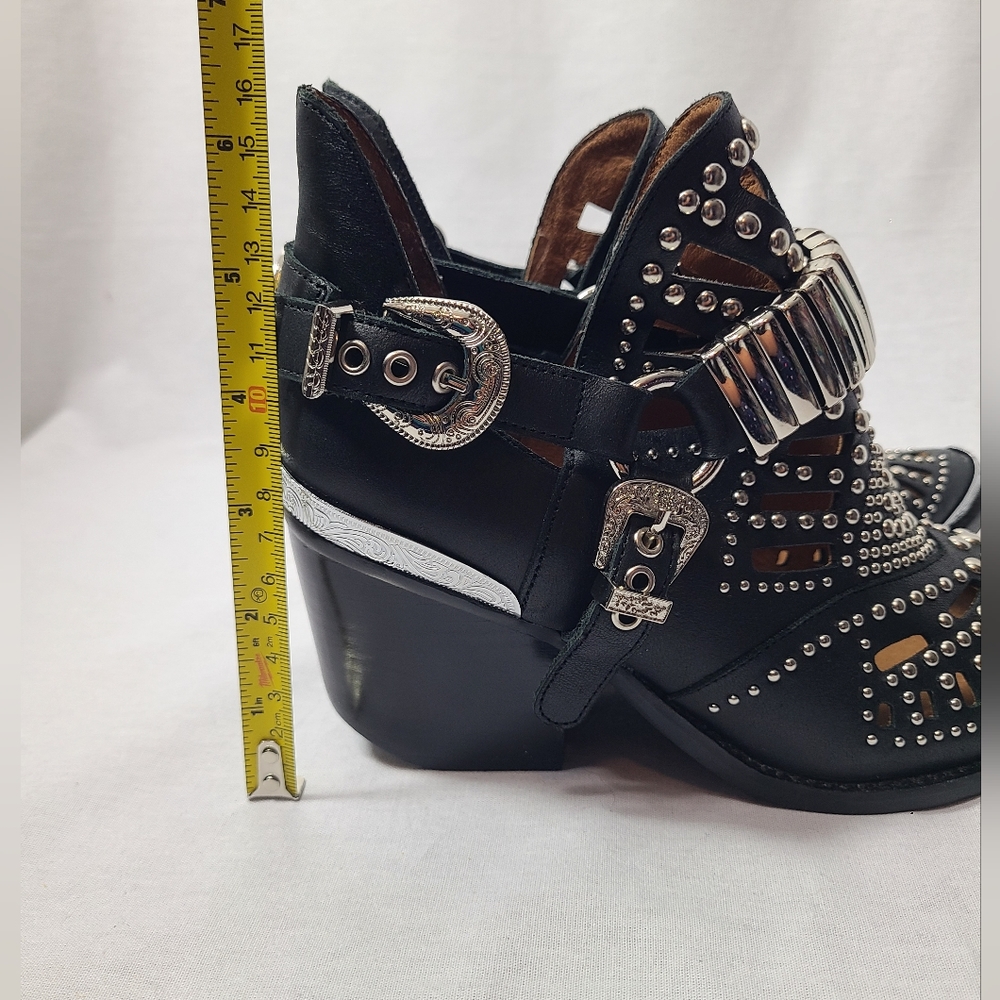 Jeffrey Campbell Calhoun Ankle Boot Black Silver Metal Studded Leather Sz 6 - Picture 9 of 11